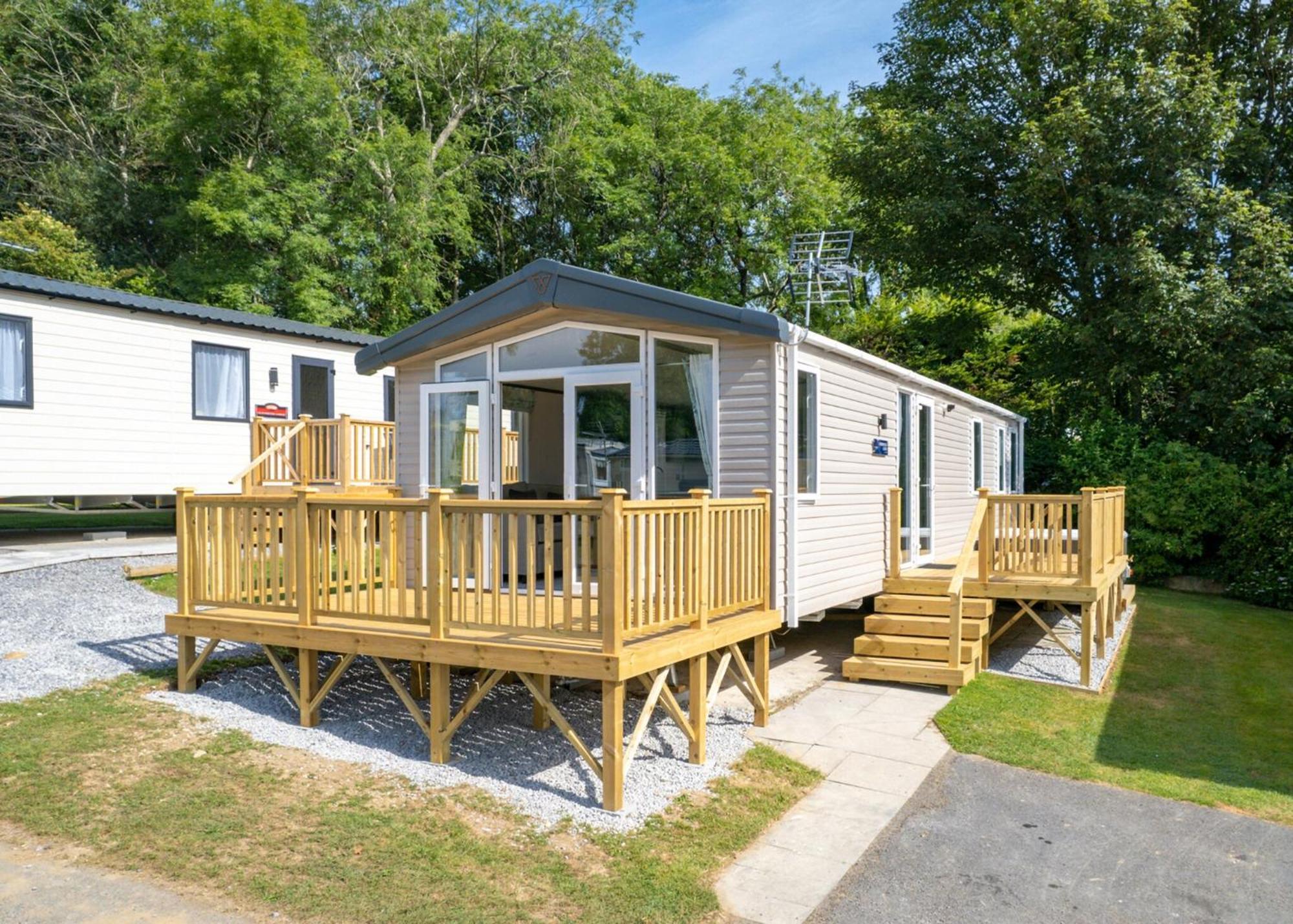 Noble Court Holiday Park Нарберт Экстерьер фото