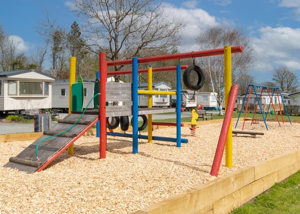 Noble Court Holiday Park Нарберт Экстерьер фото