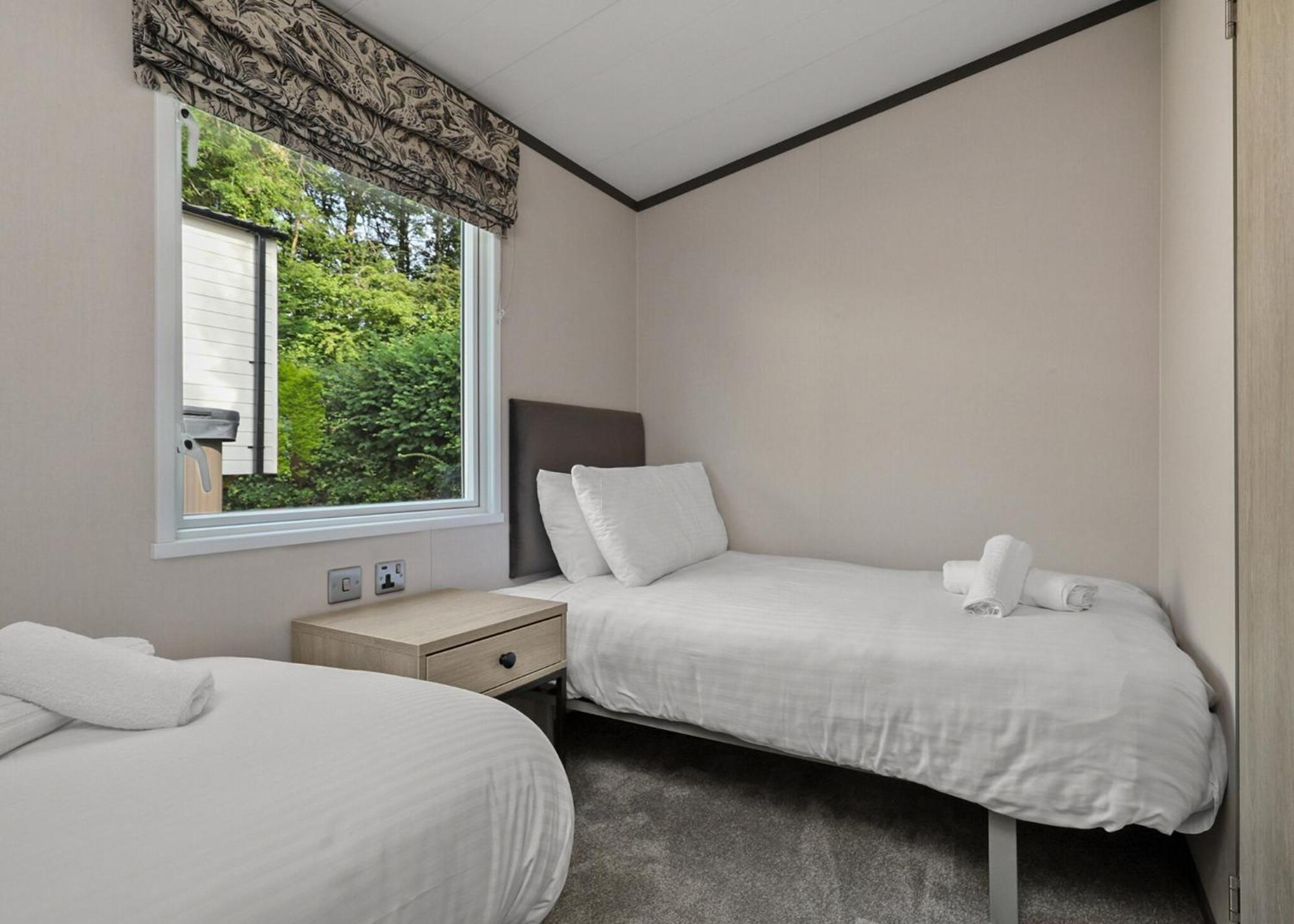 Noble Court Holiday Park Нарберт Номер фото