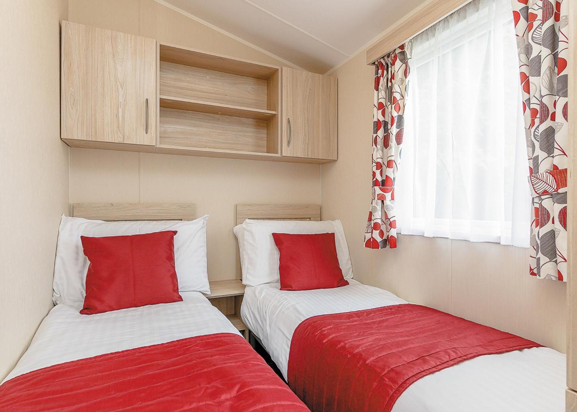 Noble Court Holiday Park Нарберт Номер фото
