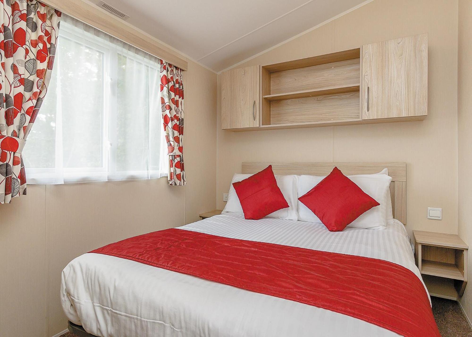 Noble Court Holiday Park Нарберт Номер фото